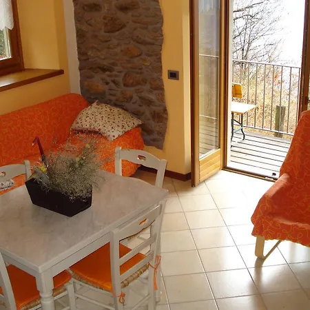 Chalet La Sorgente * Morbio